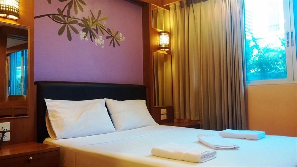 Oyo 437 Hostel Na Nara Μπανγκόκ Εξωτερικό φωτογραφία