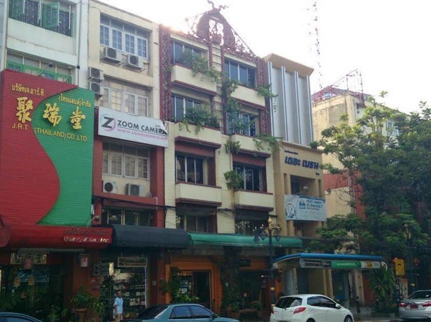 Oyo 437 Hostel Na Nara Μπανγκόκ Εξωτερικό φωτογραφία