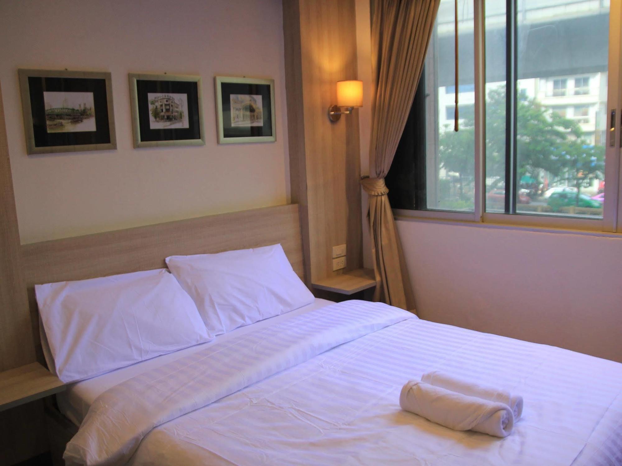 Oyo 437 Hostel Na Nara Μπανγκόκ Εξωτερικό φωτογραφία
