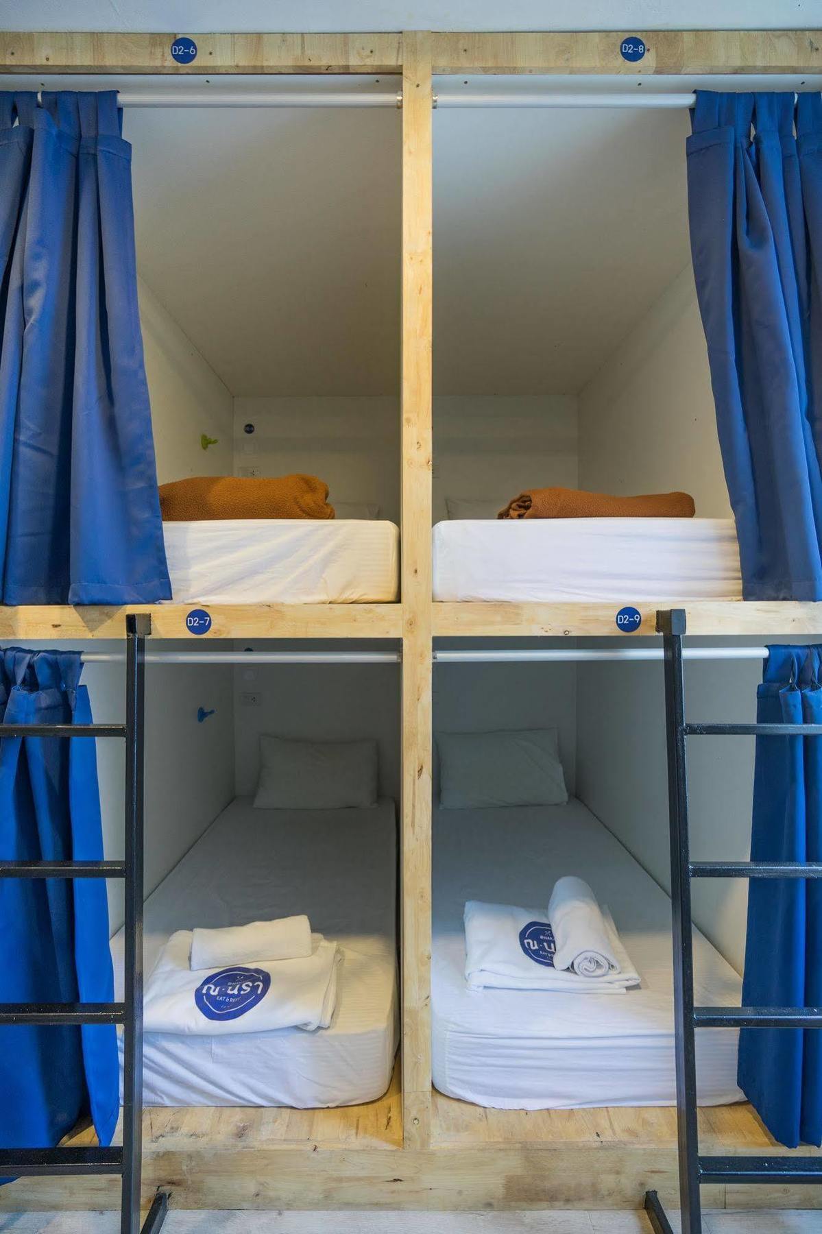 Oyo 437 Hostel Na Nara Μπανγκόκ Εξωτερικό φωτογραφία